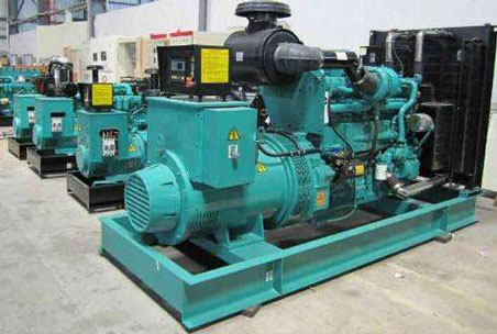 凤凰镇1000kw康明斯柴油发电机组图片 凤凰镇1000kw康明斯柴油发电机组图片